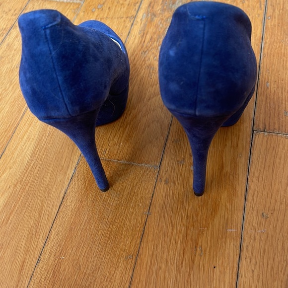 Blue suede pumps - Picture 3 of 4